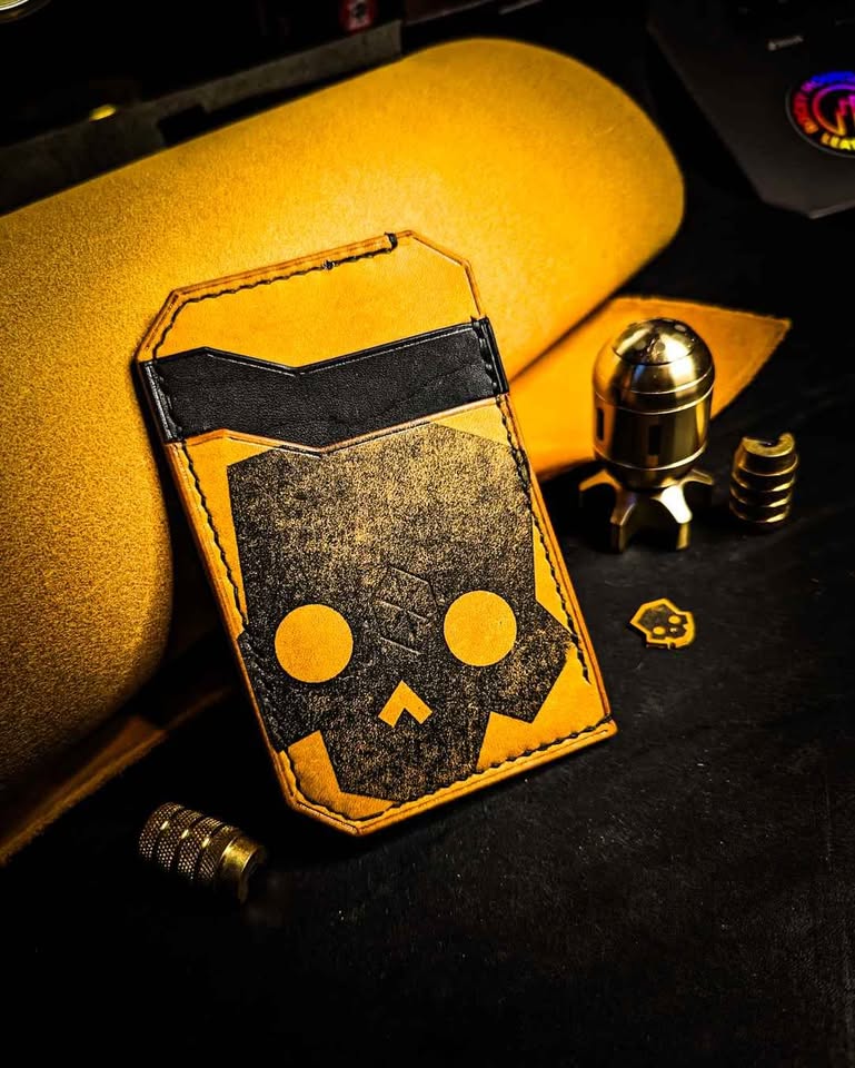 Rogue: Democracy Edition in Yellow & Black Pueblo